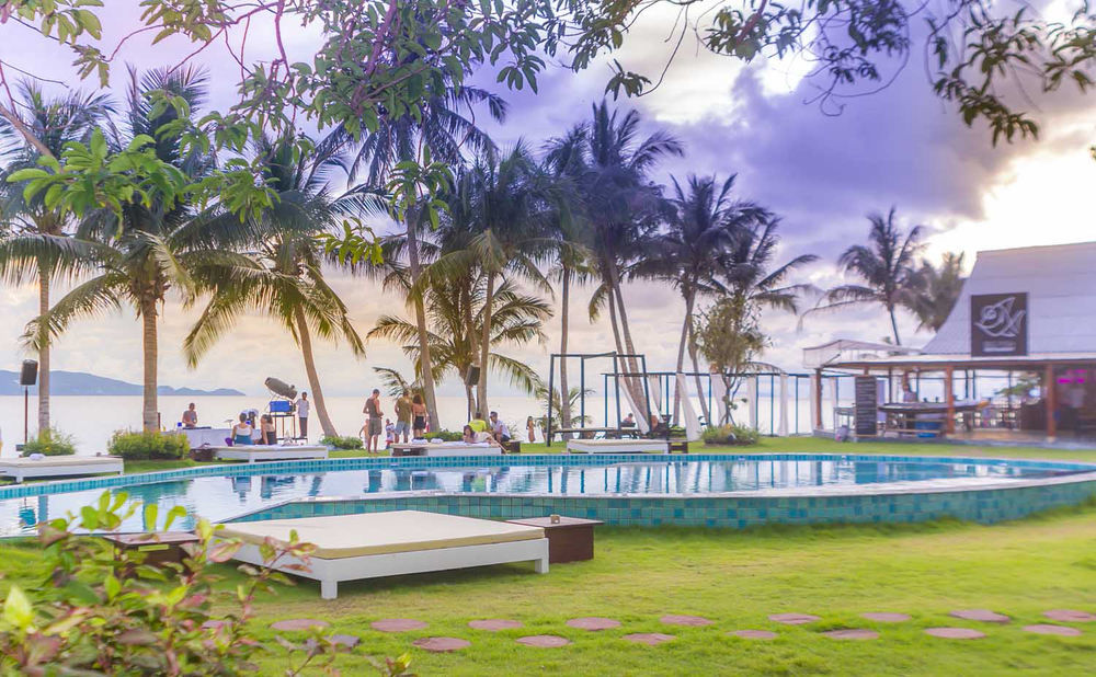 Infinity Beach Club Resort & Hostel Koh Phangan Baan Tai Exterior foto