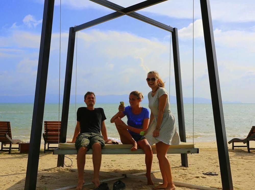 Infinity Beach Club Resort & Hostel Koh Phangan Baan Tai Exterior foto